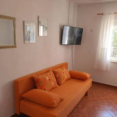 Apartment Nina