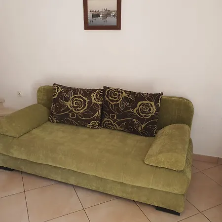 Nina Apartment