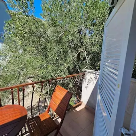 Nina Apartment
