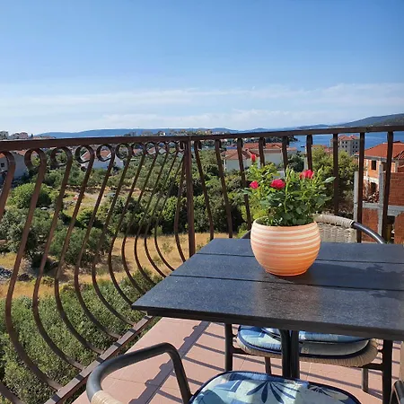 Nina * Seget Vranjica