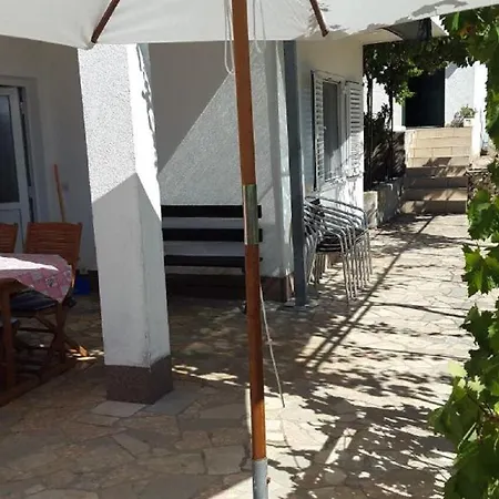 Nina * Seget Vranjica